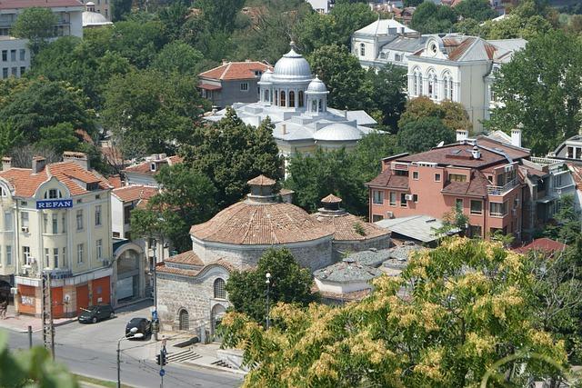 פלובדיב, בירת בולגריה השנייה, היא עיר עתיקה ומרתקת עם הרבה מה להציע למבקרים